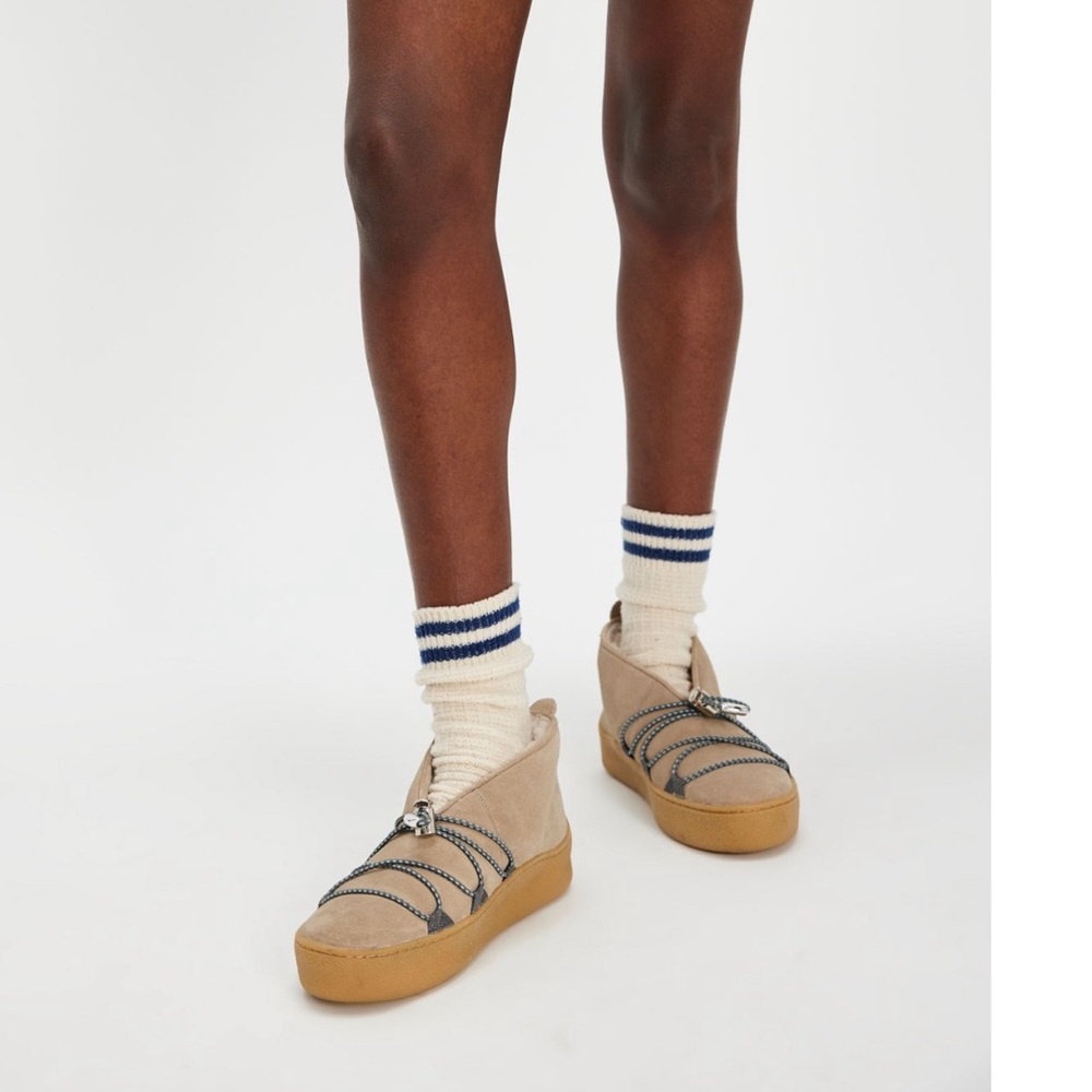 New Free People Snowdrop Mini Mukluk Booties Sherling Lined Beige Platform 7